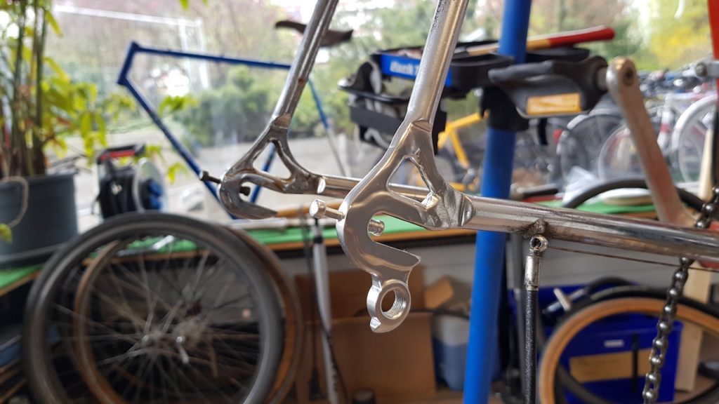 Réparation cadre acier de vélo