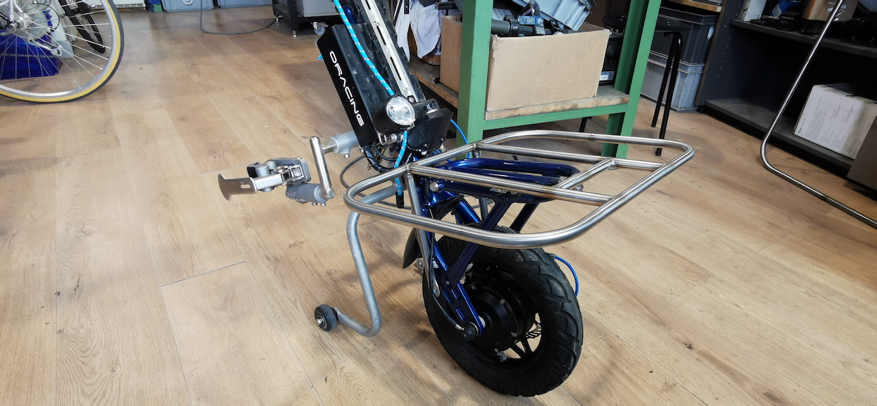 Macadam cargo Genève. Porte-bagage vélo sur mesure.