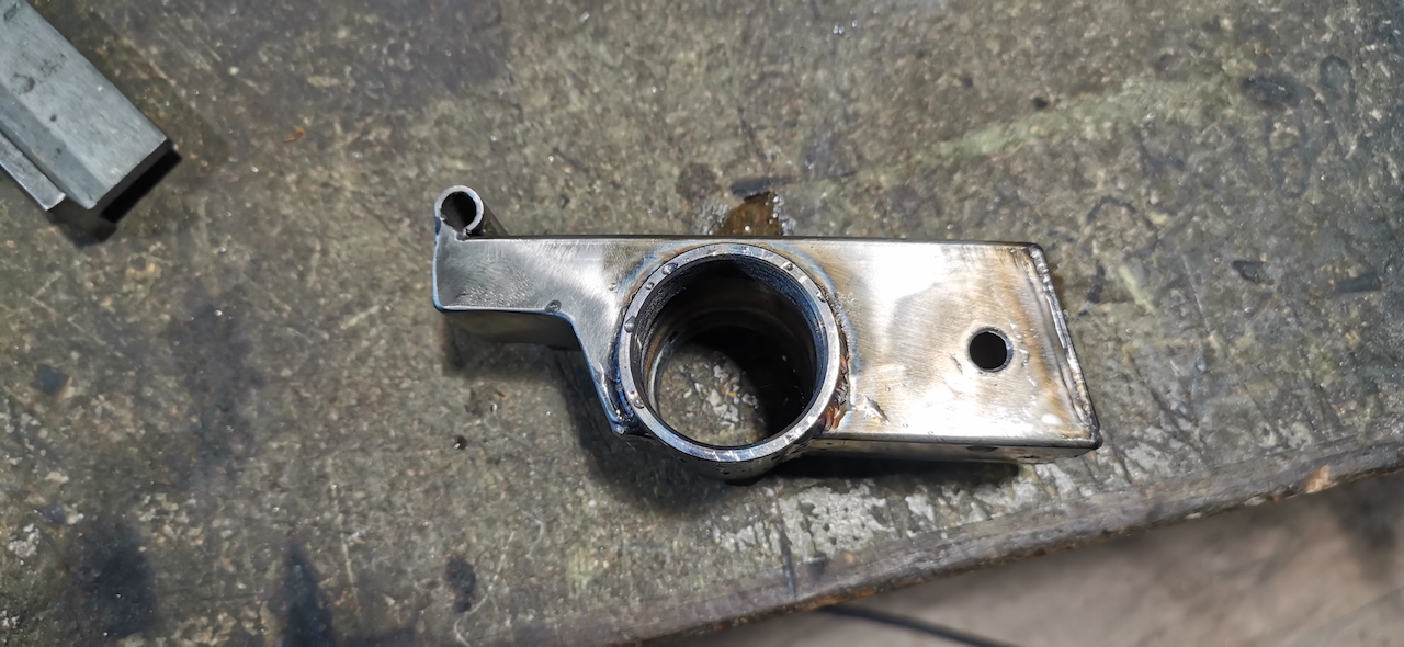 Macadam cargo Genève. Adaptateur de pédalier vélo sur mesure.